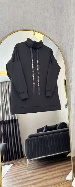 Taşlı Şal Yaka Sweat