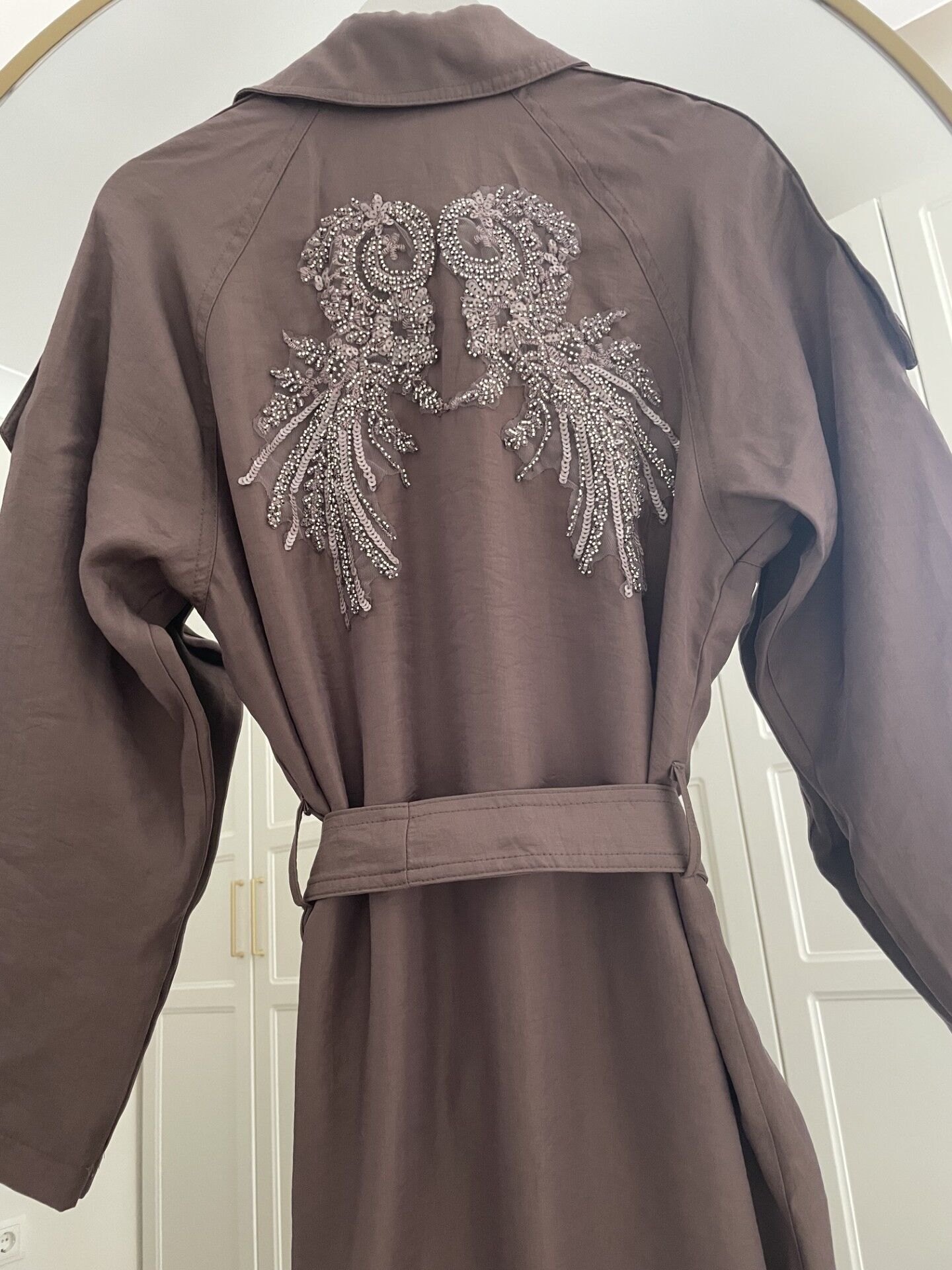 İpek İşlemeli Elbise