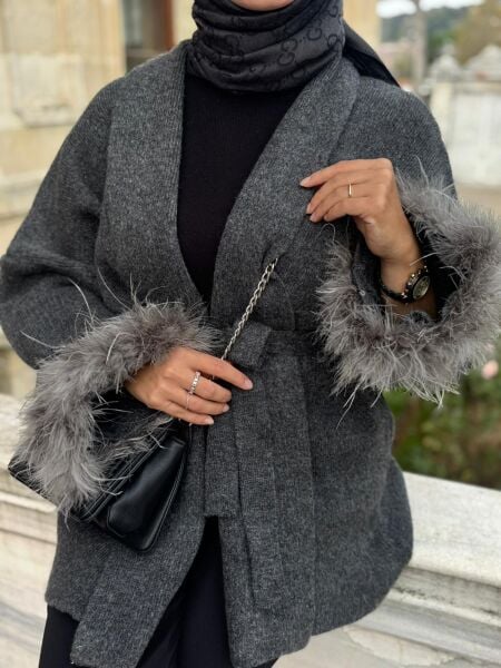 Tüy detaylı hırka gri